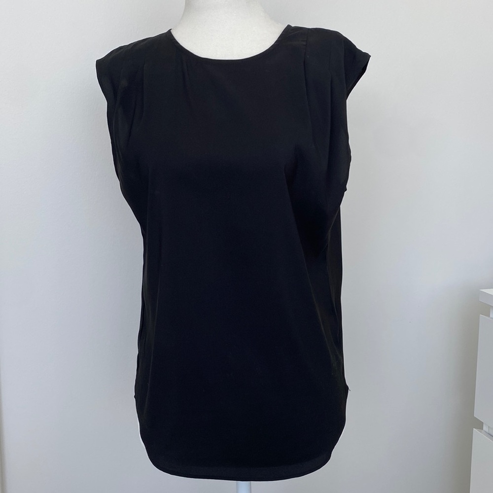 Express Black Silky Pleated Shoulder Sleeveless Blouse XS